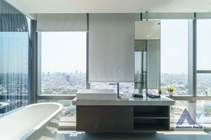 12  2 br Condominium For Rent in Sathorn ,Bangkok BTS Surasak at The Bangkok Sathorn AA30394