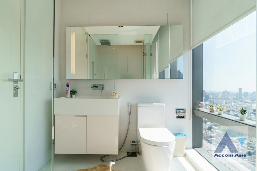 18  2 br Condominium For Rent in Sathorn ,Bangkok BTS Surasak at The Bangkok Sathorn AA30394