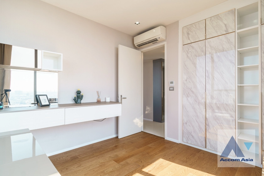 17  2 br Condominium For Rent in Sathorn ,Bangkok BTS Surasak at The Bangkok Sathorn AA30394