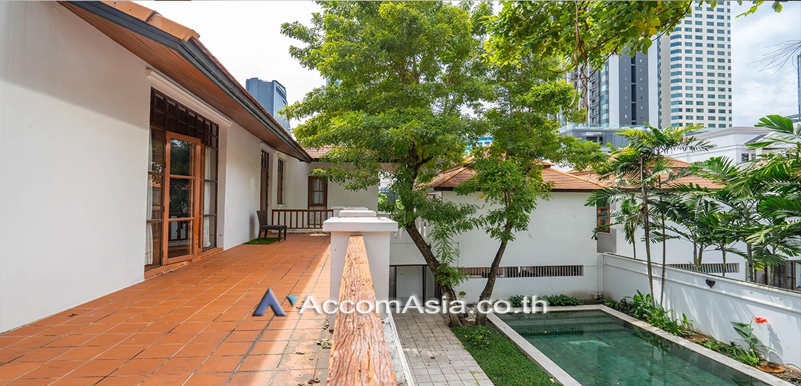 6  7 br House For Rent in Sukhumvit ,Bangkok BTS Asok - MRT Sukhumvit at Exclusive House  for Rent In Sukhumvit AA30396