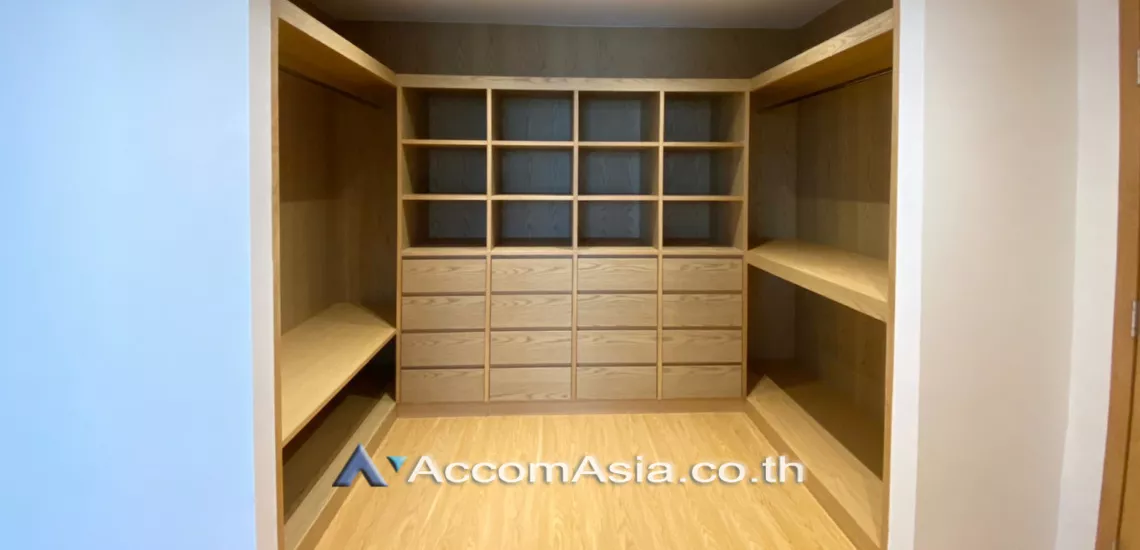 10  3 br Apartment For Rent in Sukhumvit ,Bangkok BTS Thong Lo at Modern Brand new Building AA30401
