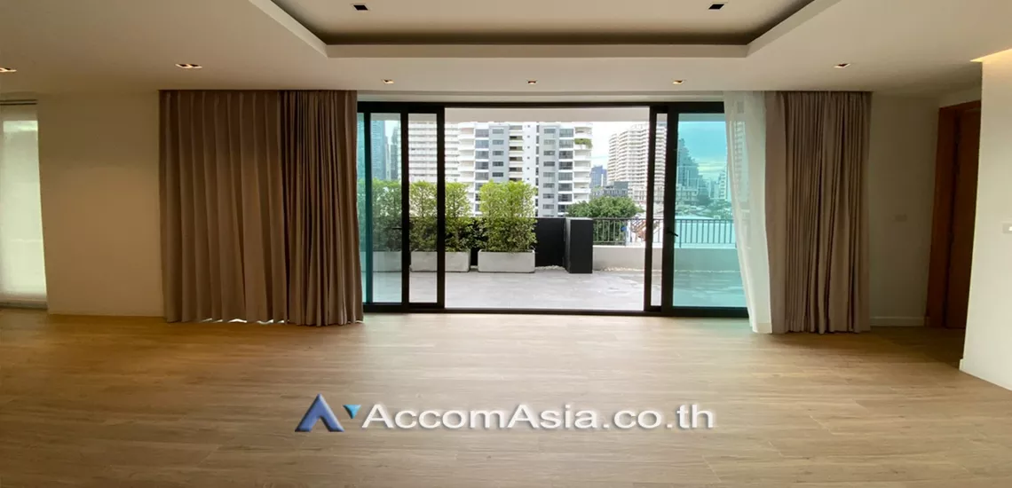 Huge Terrace, Penthouse |  3 Bedrooms  Apartment For Rent in Sukhumvit, Bangkok  near BTS Thong Lo (AA30401)