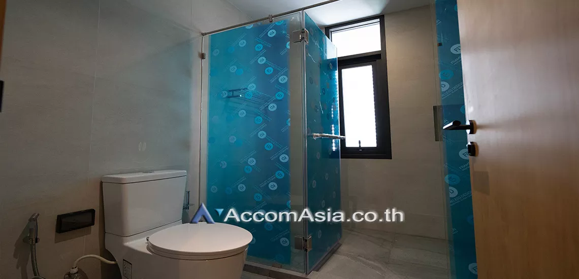 10  3 br Apartment For Rent in Sukhumvit ,Bangkok BTS Thong Lo at Modern Brand new Building AA30402