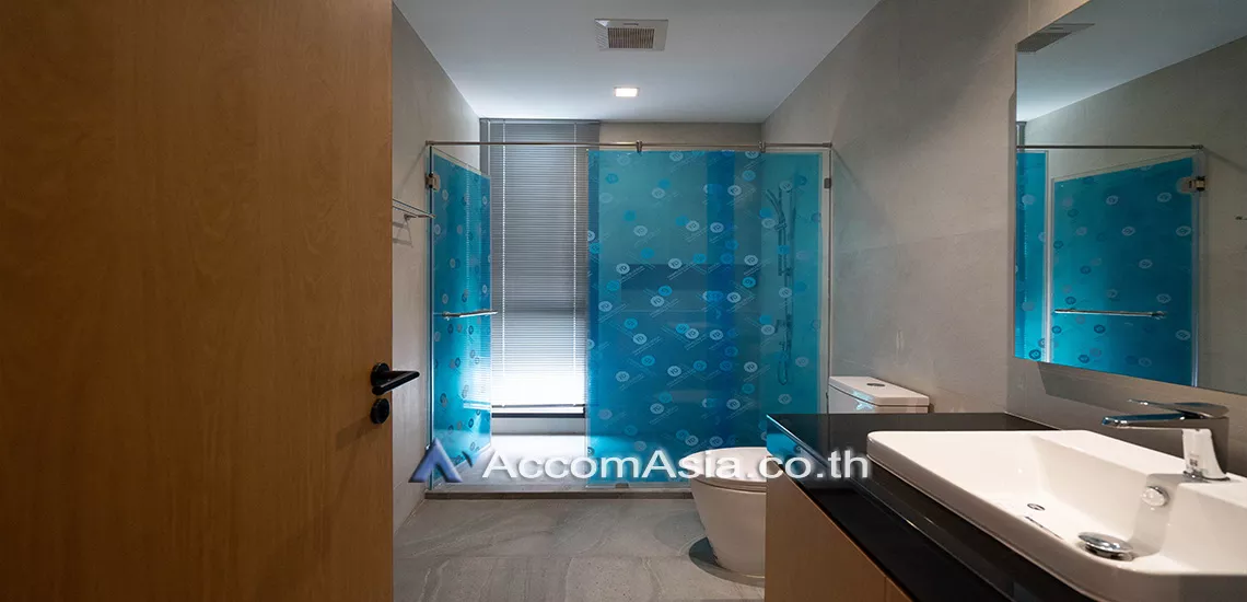 8  3 br Apartment For Rent in Sukhumvit ,Bangkok BTS Thong Lo at Modern Brand new Building AA30402