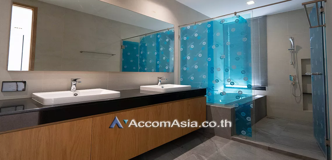 9  3 br Apartment For Rent in Sukhumvit ,Bangkok BTS Thong Lo at Modern Brand new Building AA30402