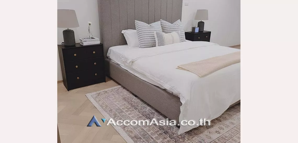 8  3 br House For Rent in Sukhumvit ,Bangkok BTS Phra khanong at Safe and local lifestyle Home AA30403