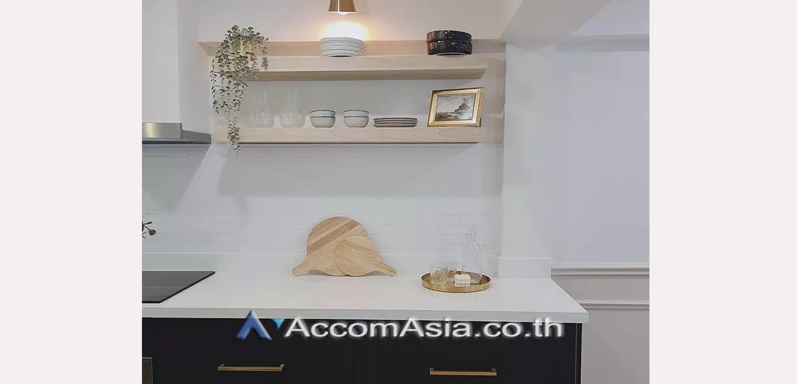 5  3 br House For Rent in Sukhumvit ,Bangkok BTS Phra khanong at Safe and local lifestyle Home AA30403