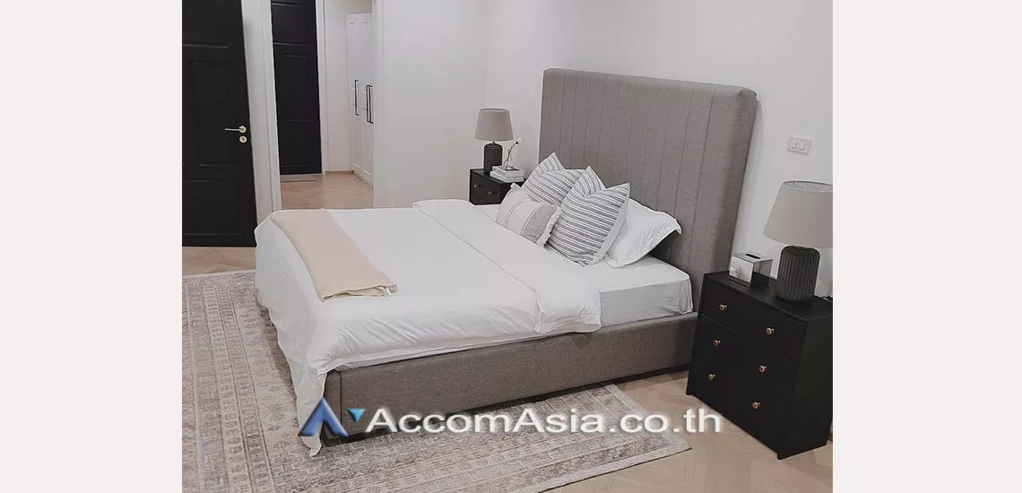 7  3 br House For Rent in Sukhumvit ,Bangkok BTS Phra khanong at Safe and local lifestyle Home AA30403
