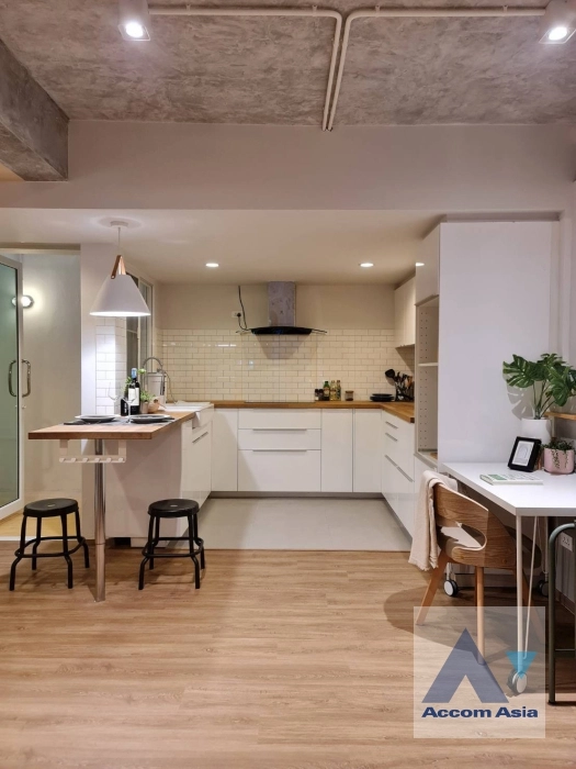 4  3 br Townhouse For Rent in Sukhumvit ,Bangkok BTS Phra khanong AA30404