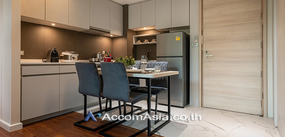 unitPet friendly |  3 Bedrooms  Apartment For Rent & Sale in Sukhumvit, Bangkok  near BTS Thong Lo (AA30407)