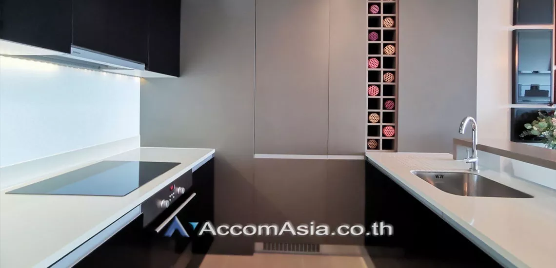 5  1 br Condominium For Sale in Charoen Nakhon ,Bangkok BTS Krung Thon Buri at The River Condominium AA30411