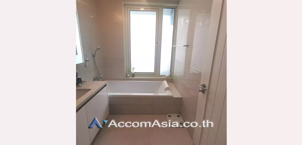 10  2 br Condominium For Sale in Ploenchit ,Bangkok BTS Chitlom at Q Langsuan  AA30416