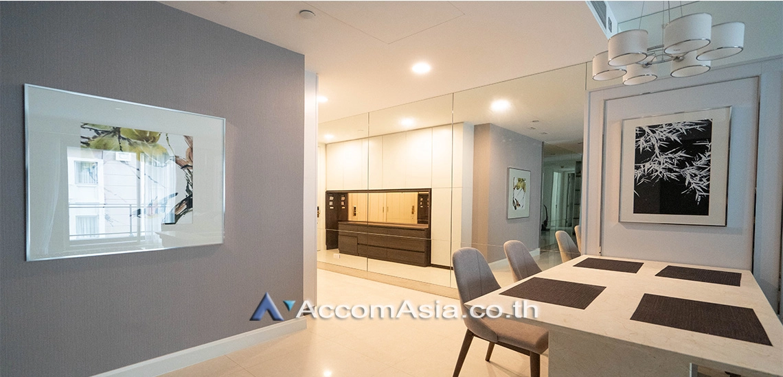 unit 2 Bedrooms  Condominium For Rent & Sale in Ploenchit, Bangkok  near BTS Chitlom (AA30418)