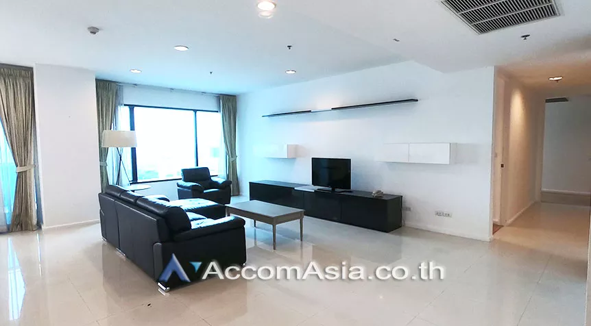  3 Bedrooms  Condominium For Rent & Sale in Ploenchit, Bangkok  near BTS Chitlom (AA30421)
