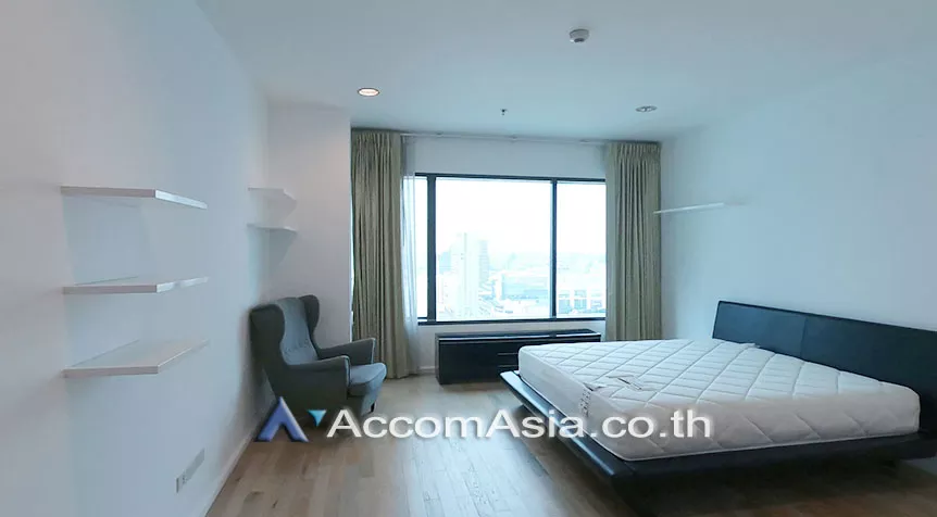 10  3 br Condominium for rent and sale in Ploenchit ,Bangkok BTS Chitlom at Royal Maneeya Executive Residence AA30421