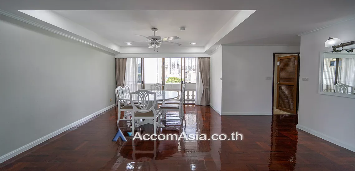  1  3 br Apartment For Rent in Sukhumvit ,Bangkok BTS Thong Lo at Charming apartment AA30422