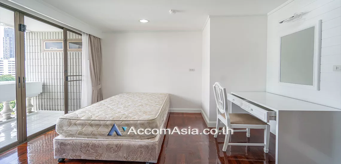 8  3 br Apartment For Rent in Sukhumvit ,Bangkok BTS Thong Lo at Charming apartment AA30422
