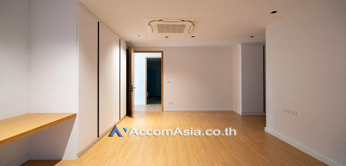 5  3 br Apartment For Rent in Sukhumvit ,Bangkok BTS Thong Lo at Modern Brand new Building AA30425