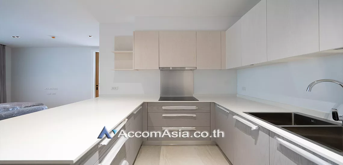  2 Bedrooms  Apartment For Rent in Sukhumvit, Bangkok  near BTS Thong Lo (AA30427)