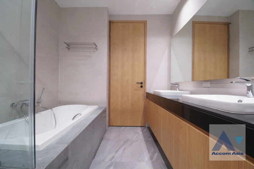 12  2 br Apartment for rent and sale in Sukhumvit ,Bangkok BTS Thong Lo at Low-rise and Modern Residence in Thong lo AA30428