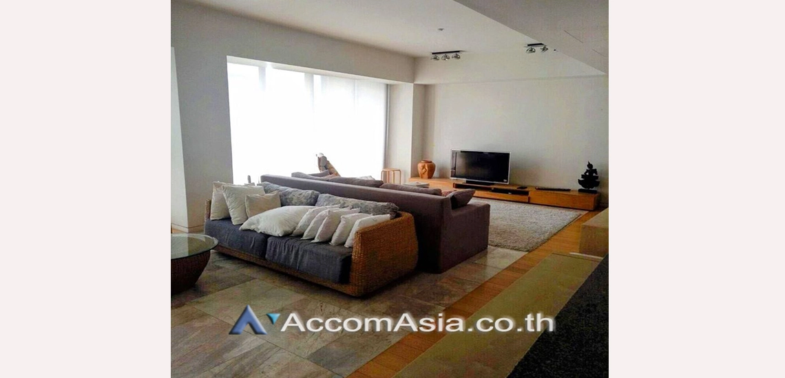 unitModern fully furnished condo with wide city view in Sathorn (AA21103)