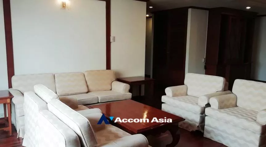 Pet friendly |  2 Bedrooms  Apartment For Rent in Sukhumvit, Bangkok  near BTS Nana - MRT Sukhumvit (AA30430)
