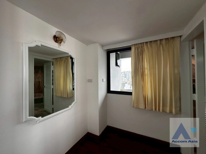 19  2 br Apartment for rent and sale in Sukhumvit ,Bangkok BTS Nana - MRT Sukhumvit at Private Environment Space AA30430