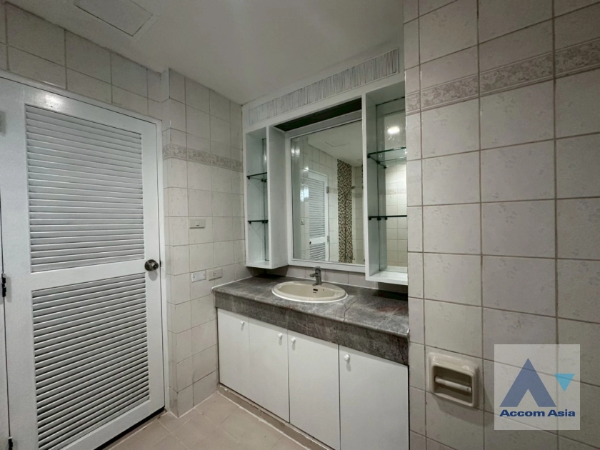 25  2 br Apartment for rent and sale in Sukhumvit ,Bangkok BTS Nana - MRT Sukhumvit at Private Environment Space AA30430