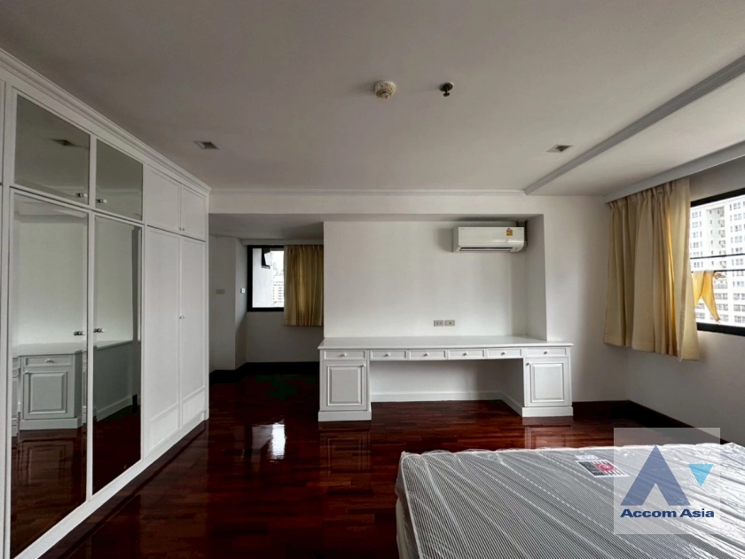 13  2 br Apartment for rent and sale in Sukhumvit ,Bangkok BTS Nana - MRT Sukhumvit at Private Environment Space AA30430