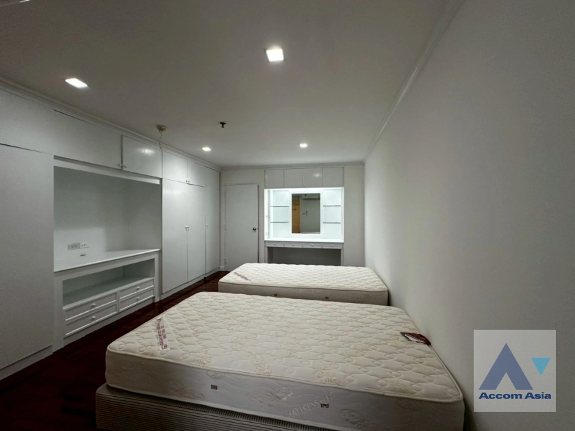 15  2 br Apartment for rent and sale in Sukhumvit ,Bangkok BTS Nana - MRT Sukhumvit at Private Environment Space AA30430