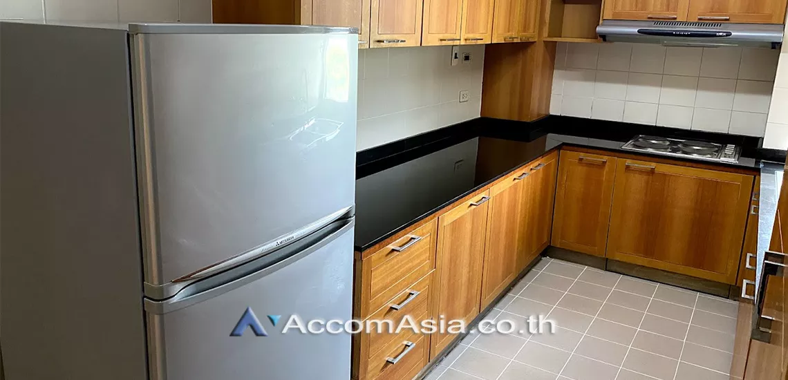 6  2 br Apartment For Rent in Sathorn ,Bangkok MRT Khlong Toei at Low rise Building AA30434