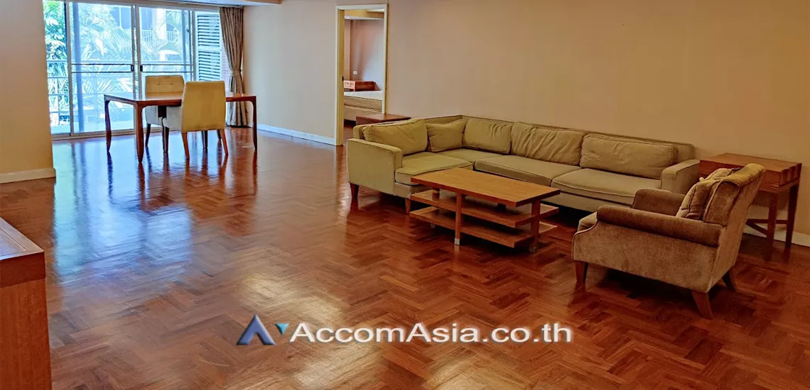unit 2 Bedrooms  Apartment For Rent in Sathorn, Bangkok  near MRT Khlong Toei (AA30435)