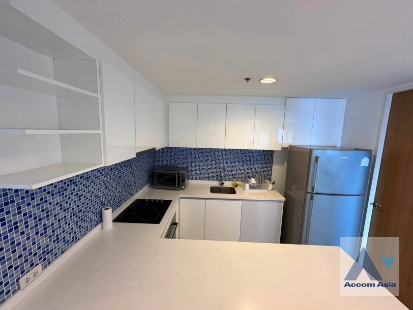 unit 2 Bedrooms  Condominium For Rent & Sale in Ploenchit, Bangkok  near BTS Chitlom (AA30439)