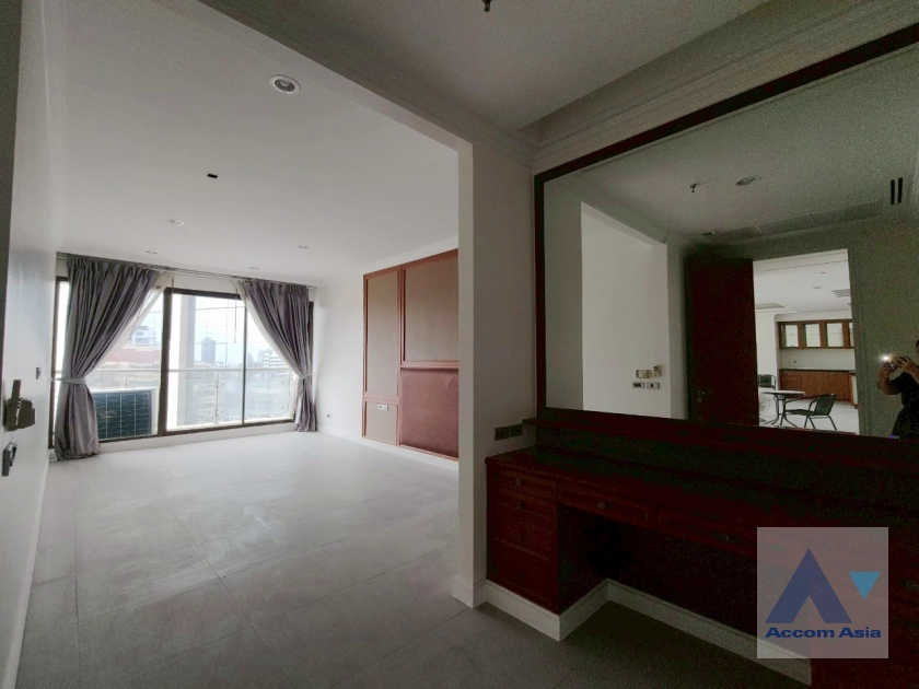 10  2 br Condominium for rent and sale in Sukhumvit ,Bangkok BTS Asok - MRT Sukhumvit at The Lakes AA30441