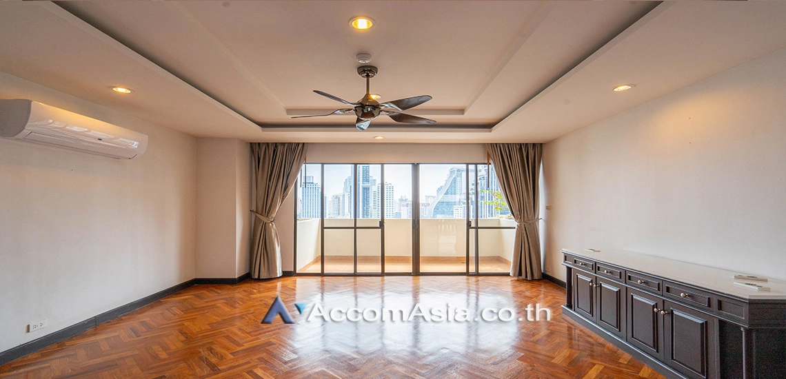  1  4 br Apartment For Rent in Sukhumvit ,Bangkok BTS Asok - MRT Sukhumvit at Perfect for family AA30443