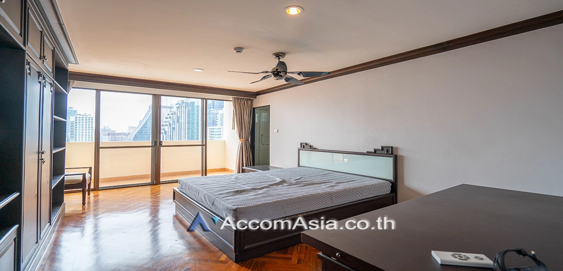 8  4 br Apartment For Rent in Sukhumvit ,Bangkok BTS Asok - MRT Sukhumvit at Perfect for family AA30443