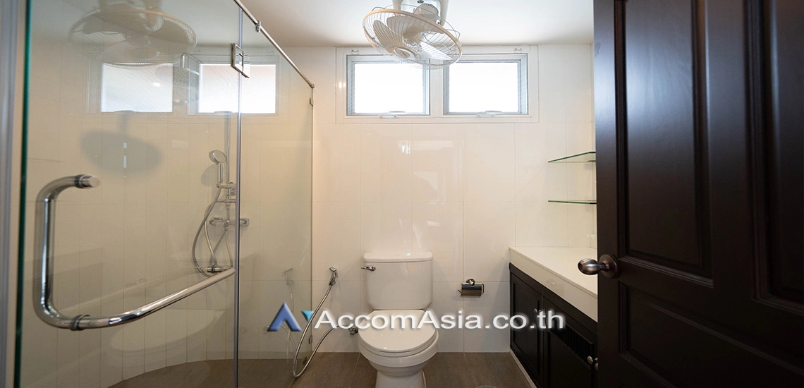11  4 br Apartment For Rent in Sukhumvit ,Bangkok BTS Asok - MRT Sukhumvit at Perfect for family AA30443