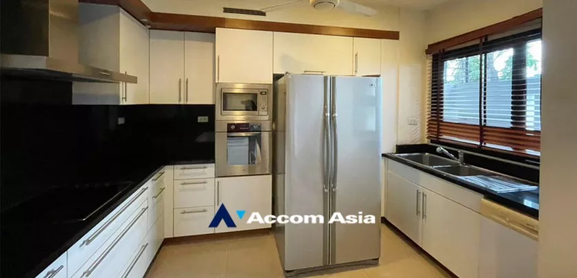 4  2 br Apartment For Rent in Phaholyothin ,Bangkok BTS Ari at Contemporary Modern Boutique AA30445
