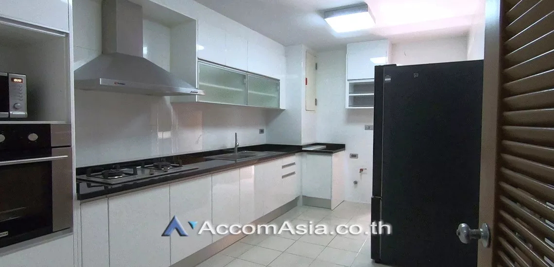 6  2 br Apartment For Rent in Sathorn ,Bangkok BTS Chong Nonsi at Classic Contemporary Style AA30446