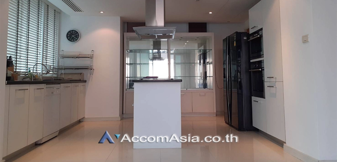 unitPet friendly |  3 Bedrooms  Condominium For Rent & Sale in Sukhumvit, Bangkok  near BTS Ekkamai (AA30448)