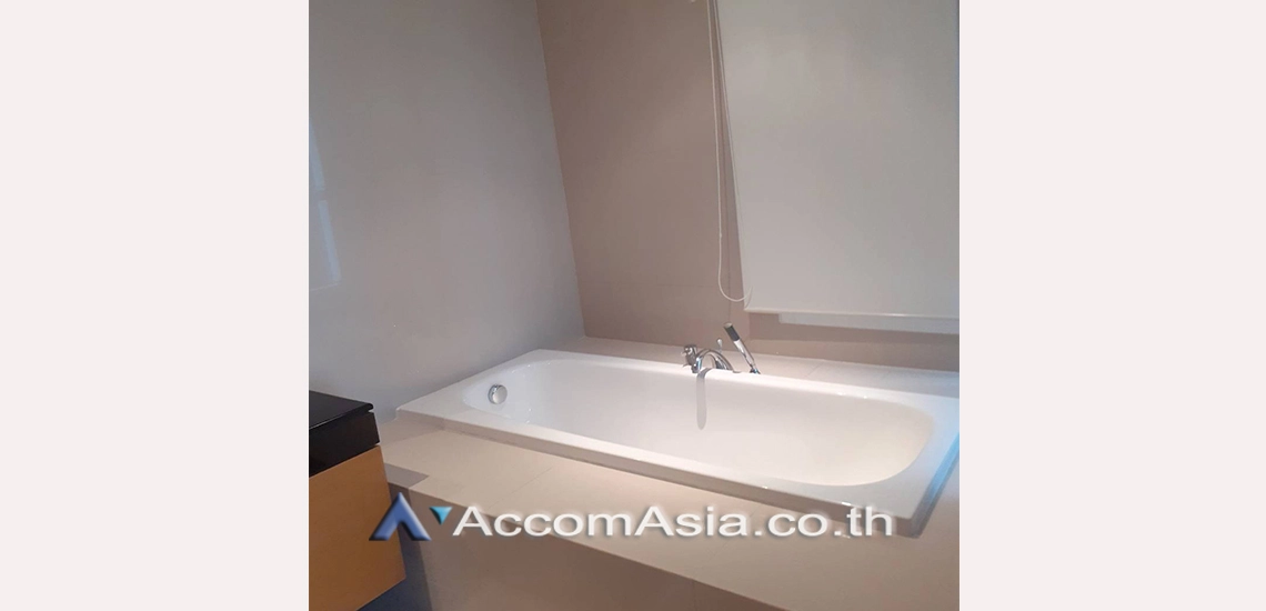 10  3 br Condominium for rent and sale in Sukhumvit ,Bangkok BTS Ekkamai at Fullerton Sukhumvit AA30448