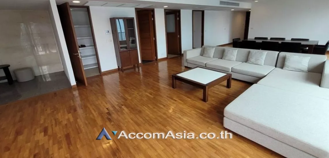 Pet friendly |  4 Bedrooms  Apartment For Rent in Sukhumvit, Bangkok  near BTS Asok - MRT Sukhumvit (AA30463)