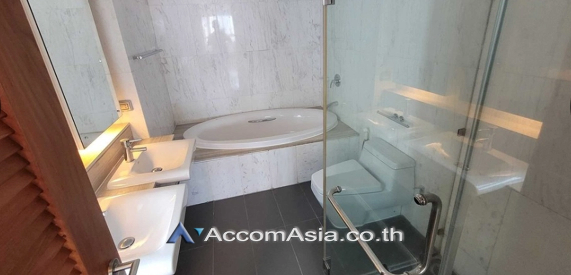 16  4 br Apartment For Rent in Sukhumvit ,Bangkok BTS Asok - MRT Sukhumvit at Spacious Living in Asoke – 220 SQ.M. Up AA30463