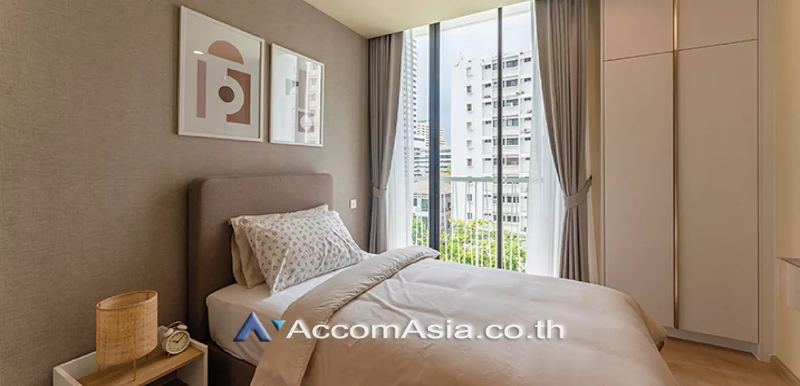 unit 2 Bedrooms  Condominium For Rent in Sukhumvit, Bangkok  near BTS Asok - MRT Sukhumvit (AA30469)