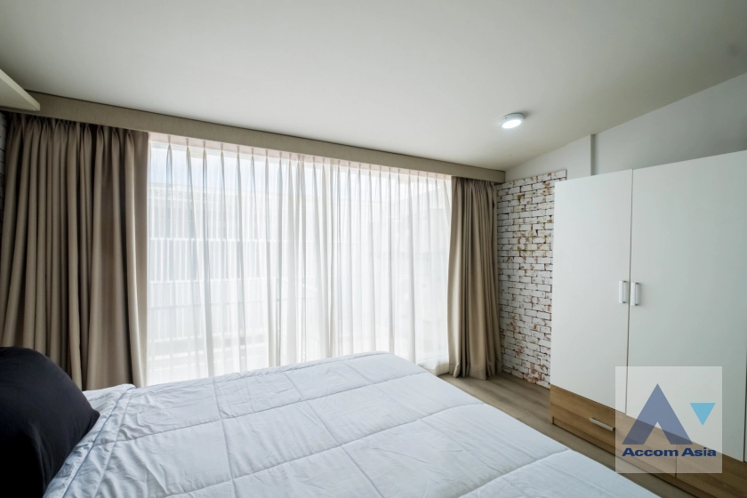 22  2 br Townhouse for rent and sale in Sukhumvit ,Bangkok BTS Phra khanong at Moo Baan Klongtan Nivet AA30470