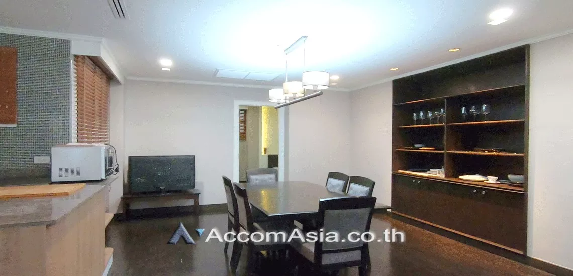 4  2 br Apartment For Rent in Ploenchit ,Bangkok BTS Ploenchit at Step to Lumpini Park AA30471