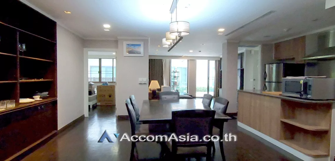 6  2 br Apartment For Rent in Ploenchit ,Bangkok BTS Ploenchit at Step to Lumpini Park AA30471