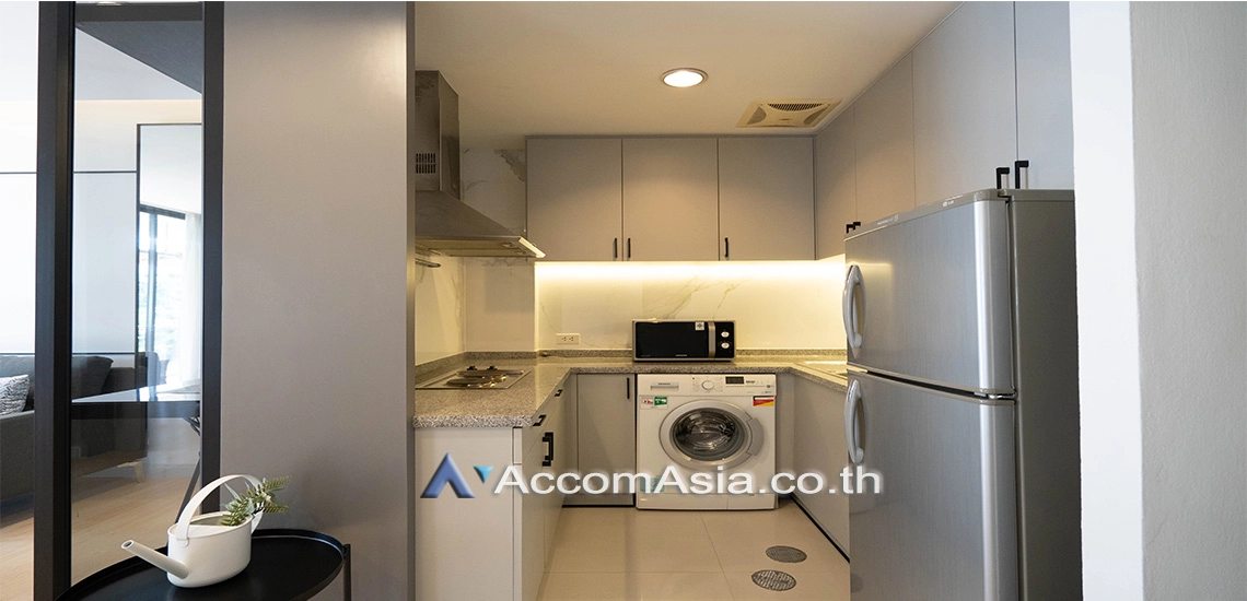 unitPet friendly |  1 Bedroom  Apartment For Rent & Sale in Ploenchit, Bangkok  near BTS Ploenchit (AA30472)