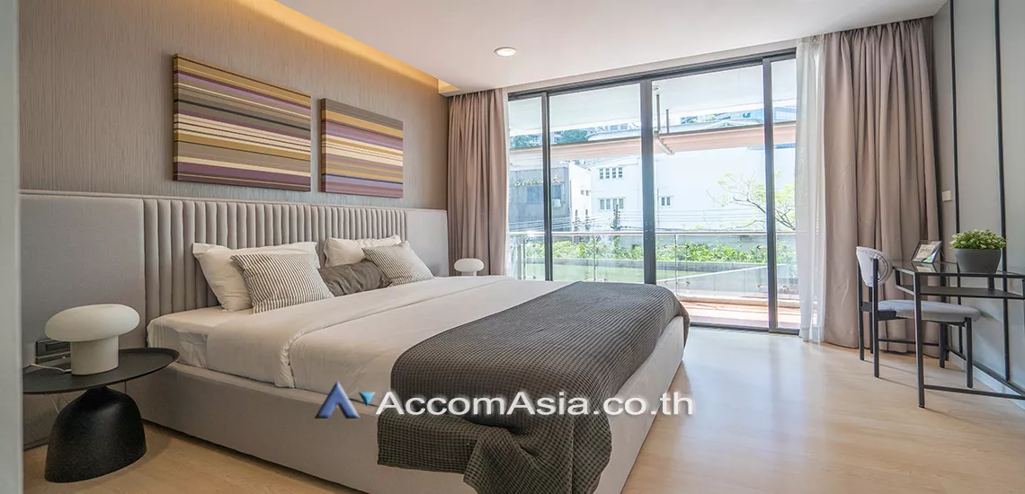 5  1 br Apartment For Rent in Ploenchit ,Bangkok BTS Ploenchit at Set on Landscape Court Yard AA30473