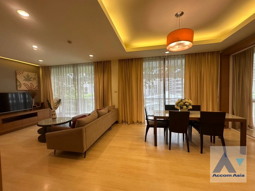 4  3 br Apartment for rent and sale in Ploenchit ,Bangkok BTS Ploenchit at Set on Landscape Court Yard AA30474